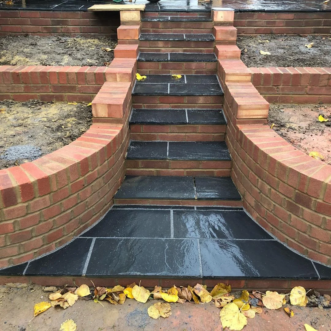 Steps & Retaining Walls